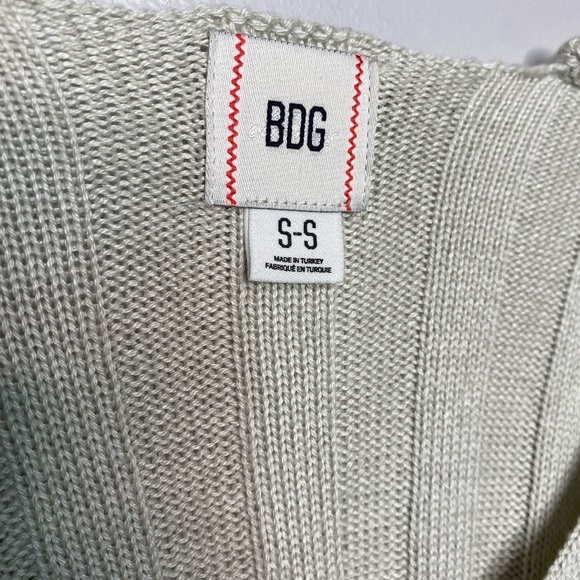 OU BDG MAVIS RIBBED CROPPED SWEATER. - Picture 7 of 11